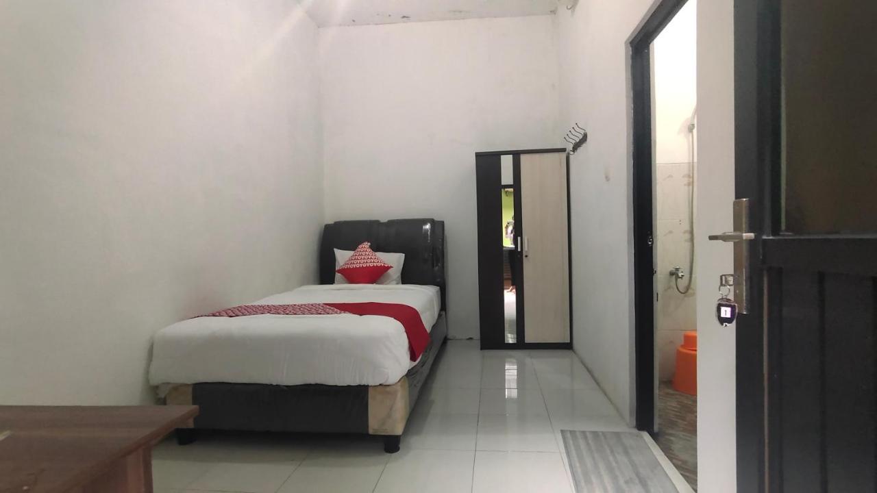 Hotel Oyo 90157 Griya Andon Syariah Cirebon Exterior foto