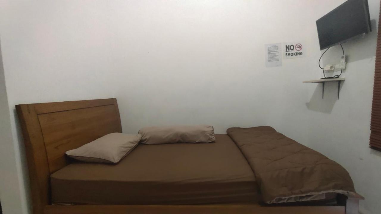 Hotel Oyo 90157 Griya Andon Syariah Cirebon Exterior foto